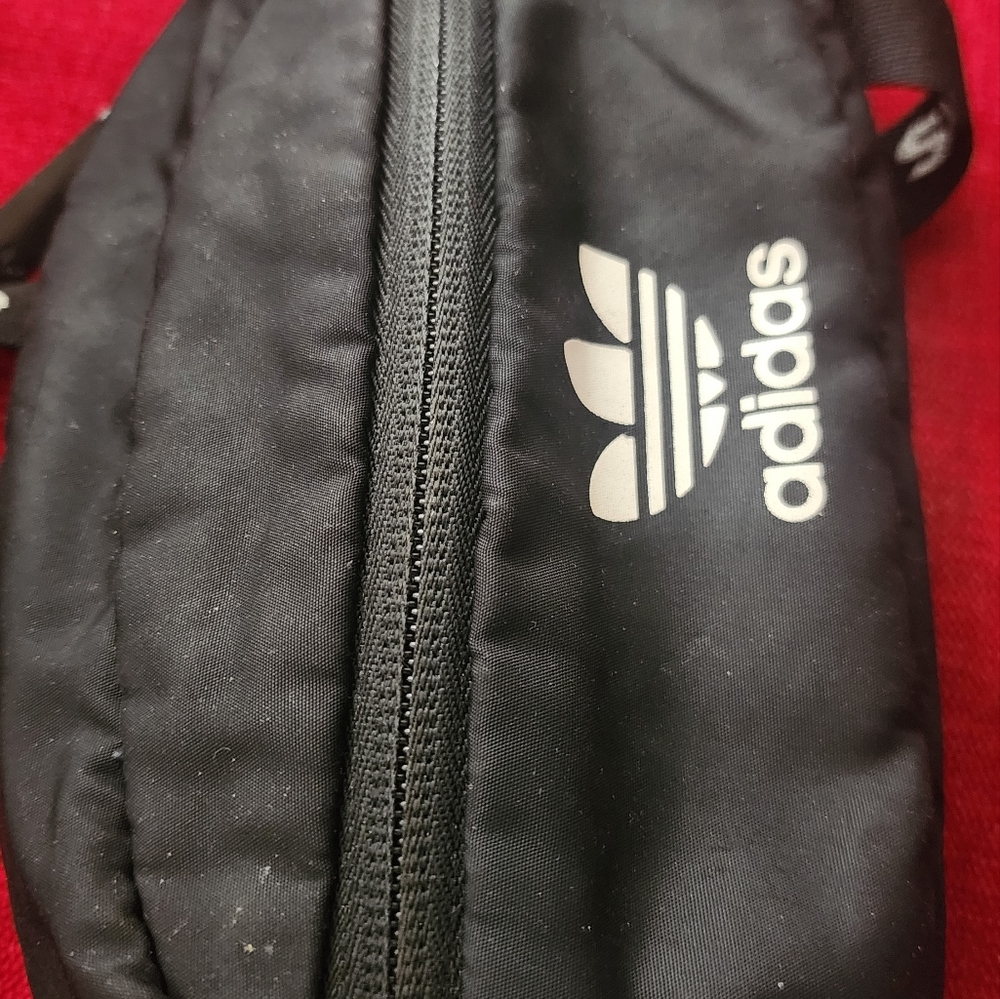Adidas fannypack
